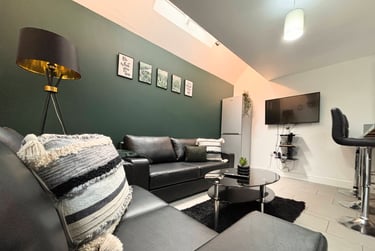 3 bed house, Lower Ford Street, Hillfields, Coventry, CV15PW - Image 1