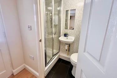 1 bed studio, Lower Ford Street, Hillfields, Coventry, CV15PS - Image 3