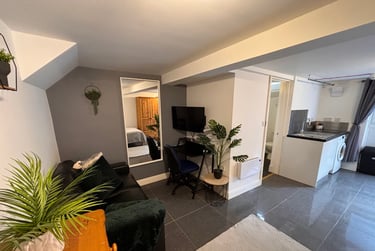 1 bed flat, Lower Ford Street, Hillfields, Coventry, CV15PS - Image 3