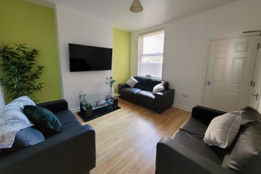 6 bed house, St. Georges Road, Ball hill, Coventry, CV12DJ - Image 2