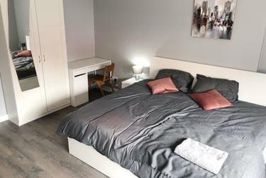 7 bed house, Horseshoe Street, City Centre, Northampton, NN11TB - Image 2