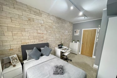 11 bed house, St Peters Gardens, Southbridge, Northampton, NN11SX - Image 9