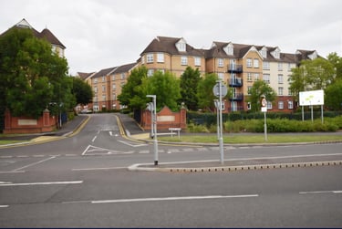 2 bed flat, Beckets View, City Centre, Northampton, NN15NJ - Image 2