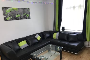 6 bed house, Cedar Grove, Fallowfield, Manchester, M146YF - Image 4