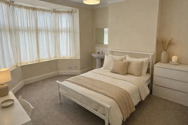 6 bed house, Sandon road, Near kingsway campus, Chester, CH22EP - Image 1