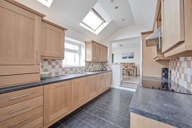 6 bed house, Bayswater Road, Jesmond, Newcastle, NE23DD - Image 1