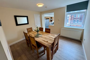 6 bed house, Bayswater Road, Jesmond, Newcastle, NE23DD - Image 2