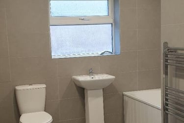 6 bed house, Bradford Road, University of Portsmouth, Portsmouth, PO51AA - Image 1