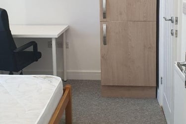 6 bed house, Bradford Road, University of Portsmouth, Portsmouth, PO51AA - Image 10