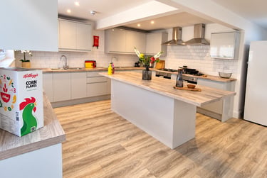 11 bed house, St Andrews Road, University of Portsmouth, Portsmouth, PO51ER - Image 1