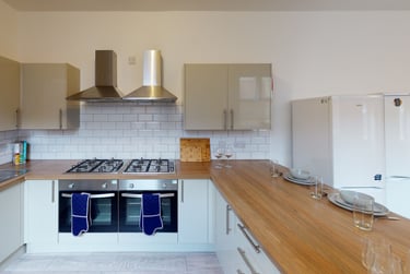 9 bed house, Fraser Road, University of Portsmouth, Portsmouth, PO51EE - Image 2