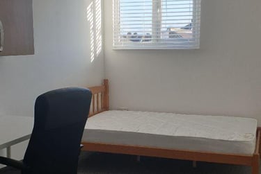 6 bed house, Bradford Road, University of Portsmouth, Portsmouth, PO51AA - Image 11