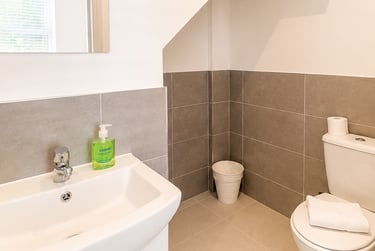 6 bed house, Percy Road, Southsea, Portsmouth, PO40BJ - Image 3