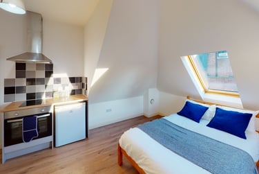 1 bed studio, Fraser Road, University of Portsmouth, Portsmouth, PO51EE - Image 7