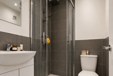 6 bed house, Percy Road, Southsea, Portsmouth, PO40BJ - Image 4