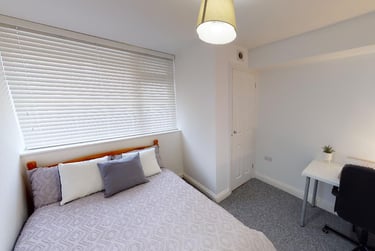 7 bed house, St Pauls Road, University of Portsmouth, Portsmouth, PO54AB - Image 1