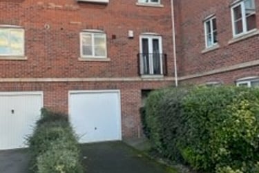 1 bed house, Henry Bird Court, Southbridge, Northampton, NN48GP - Image 1