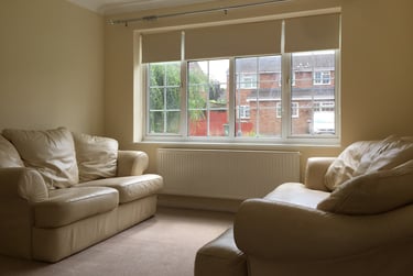 4 bed house, Otters Brook, City Centre, Buckingham, MK187EB - Image 2