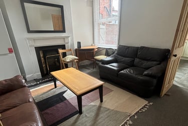 4 bed house, Adderley road, Clarendon park, Leicester, LE21WD - Image 1