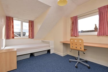 6 bed house, York Terrace, St james, Exeter, EX46QP - Image 7
