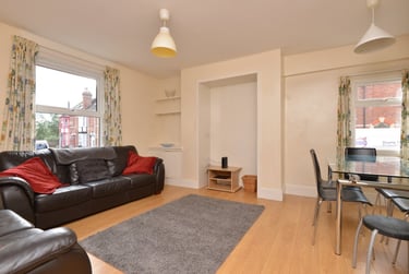 6 bed house, York Terrace, St james, Exeter, EX46QP - Image 10
