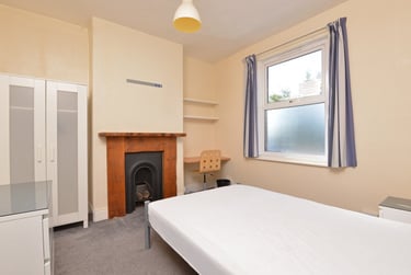 6 bed house, Well Street, St Sidwells, Exeter, EX46QR - Image 5