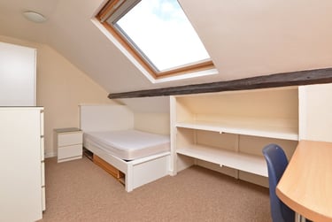 5 bed house, Trafalgar Place, St Sidwells, Exeter, EX46QG - Image 8