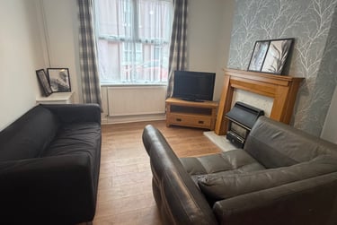 2 bed house, Hersey Street, Weaste, Salford, M65GT - Image 1