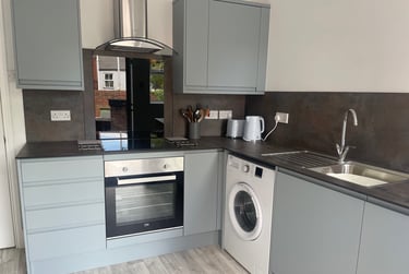3 bed flat, Blackboy Road, City centre, Exeter, EX46SG - Image 2