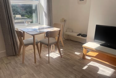 3 bed flat, Blackboy Road, City centre, Exeter, EX46SG - Image 4