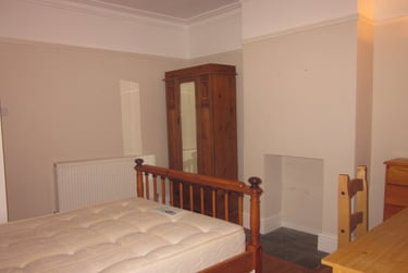 4 bed house, Peel st, Ashbourne rd area, Derby, DE223GG - Image 4