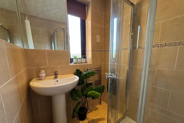 7 bed house, Ambleside Close, Earlham, Norwich, NR58LS - Image 8