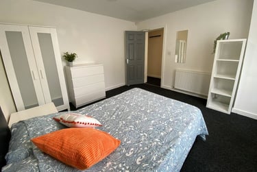 5 bed house, Edge Lane, Fairfield, Liverpool, L79LB - Image 3