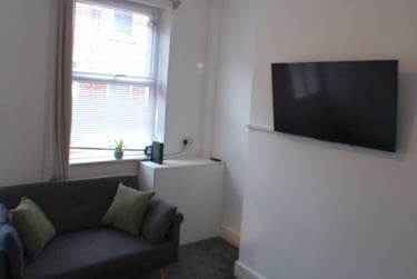 2 bed house, Carnot Street, Holgate, York, YO264YY - Image 4