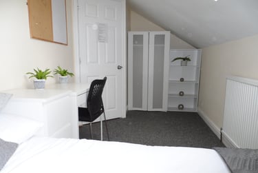 6 bed house, Markham Crescent, The Groves, York, YO318NS - Image 12