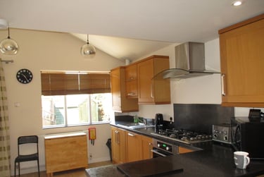 6 bed house, Thirkleby Way, Hull Road, York, YO103PY - Image 2