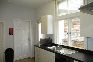 4 bed house, Fountayne Street, Clifton, York, YO318HN - Image 2