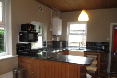 6 bed house, Markham Crescent, The Groves, York, YO318NS - Image 7