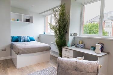 1 bed studio, De Montfort Street, Highfields, Leicester, LE17GE - Image 1