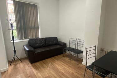 3 bed flat, Albion Street, Highfields, Leicester, LE16GB - Image 12