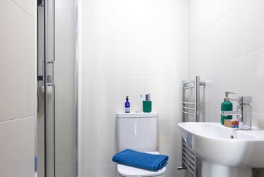 2 bed flat, Wilberforce Road, City Centre, Leicester, LE30GU - Image 3