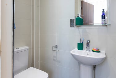 3 bed flat, Charles Street, Highfields, Leicester, LE11LB - Image 3
