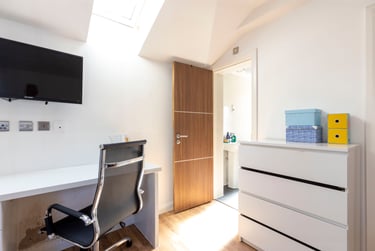 1 bed studio, De Montfort Street, Highfields, Leicester, LE17GN - Image 3