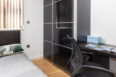 1 bed studio, De Montfort Street, Highfields, Leicester, LE17GD - Image 4