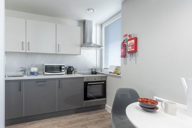 1 bed studio, 23 College Street, Arboretum, Northampton, NN12FT - Image 4