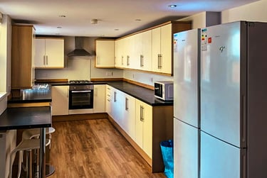 6 bed house, Empress Road, Kensington, Liverpool, L78SF - Image 3