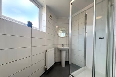 6 bed house, Hall Lane, Low Hill, Liverpool, L78TF - Image 10