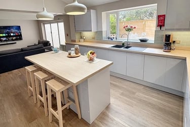 6 bed house, Ash Lawn Court, Newton, Chester, CH22AD - Image 2