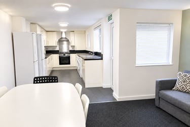 6 bed house, Albert Edward Road, Kensington, Liverpool, L78RZ - Image 2