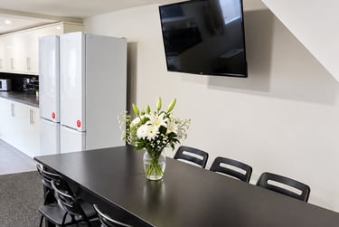 6 bed house, Hall Lane, Low Hill, Liverpool, L78TE - Image 2